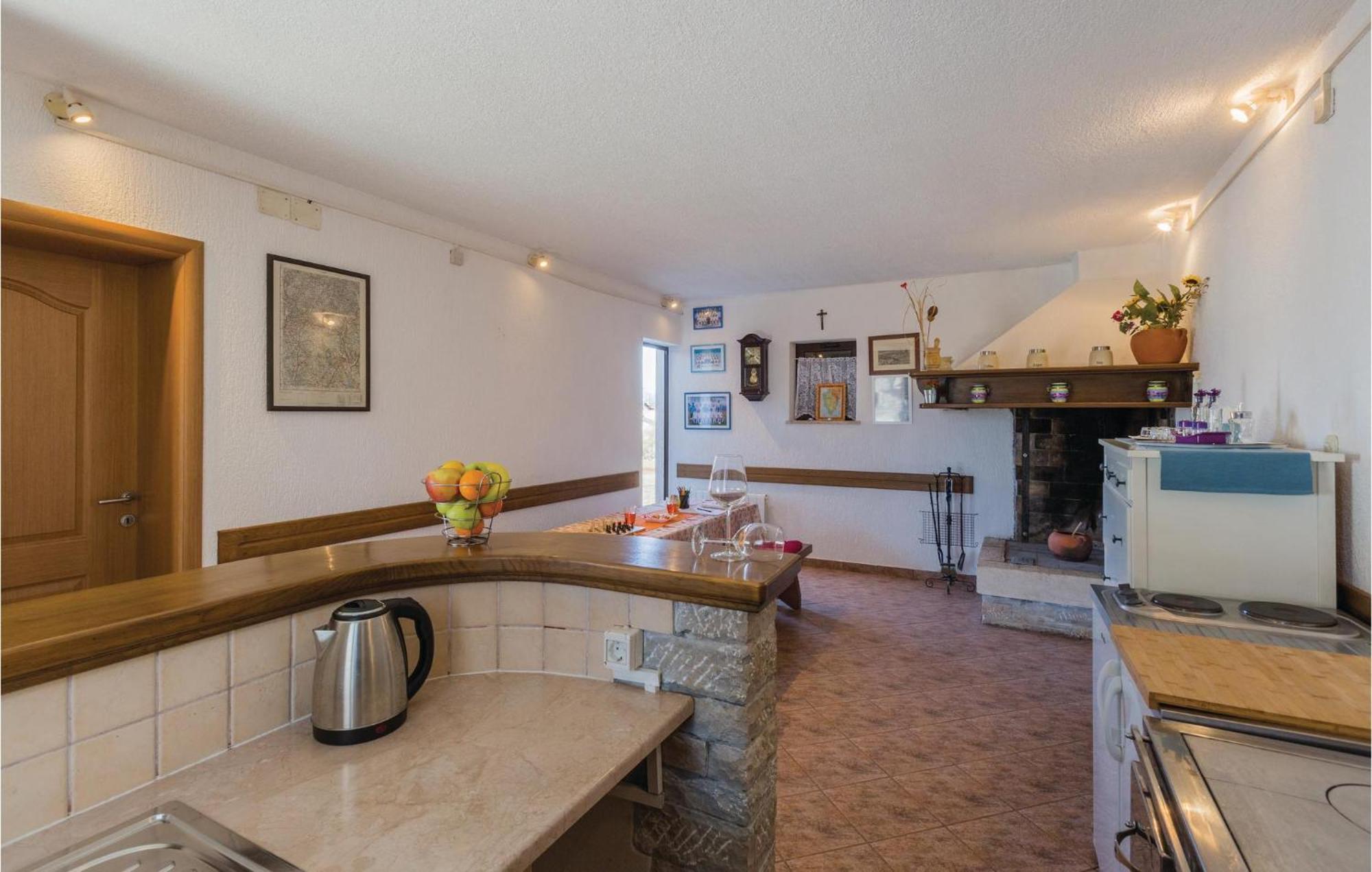 Amazing Apartment In Pazin With Wifi Katun Lindarski المظهر الخارجي الصورة