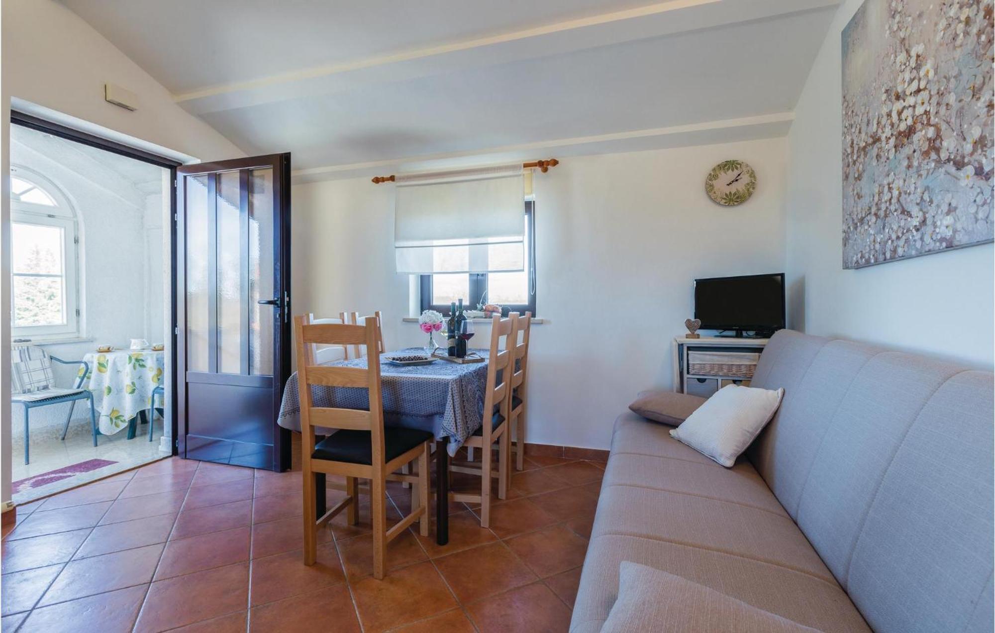 Amazing Apartment In Pazin With Wifi Katun Lindarski المظهر الخارجي الصورة