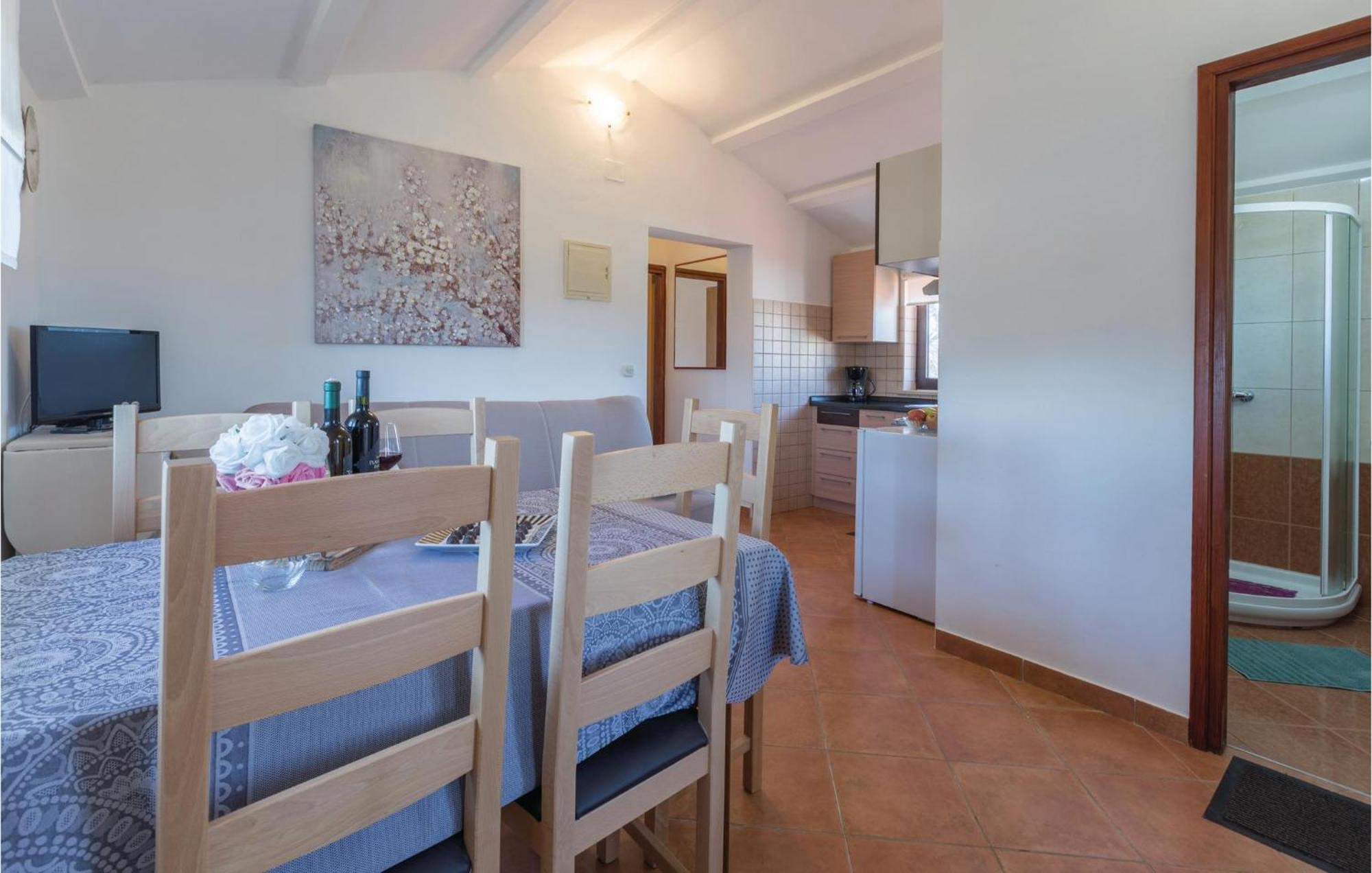Amazing Apartment In Pazin With Wifi Katun Lindarski المظهر الخارجي الصورة