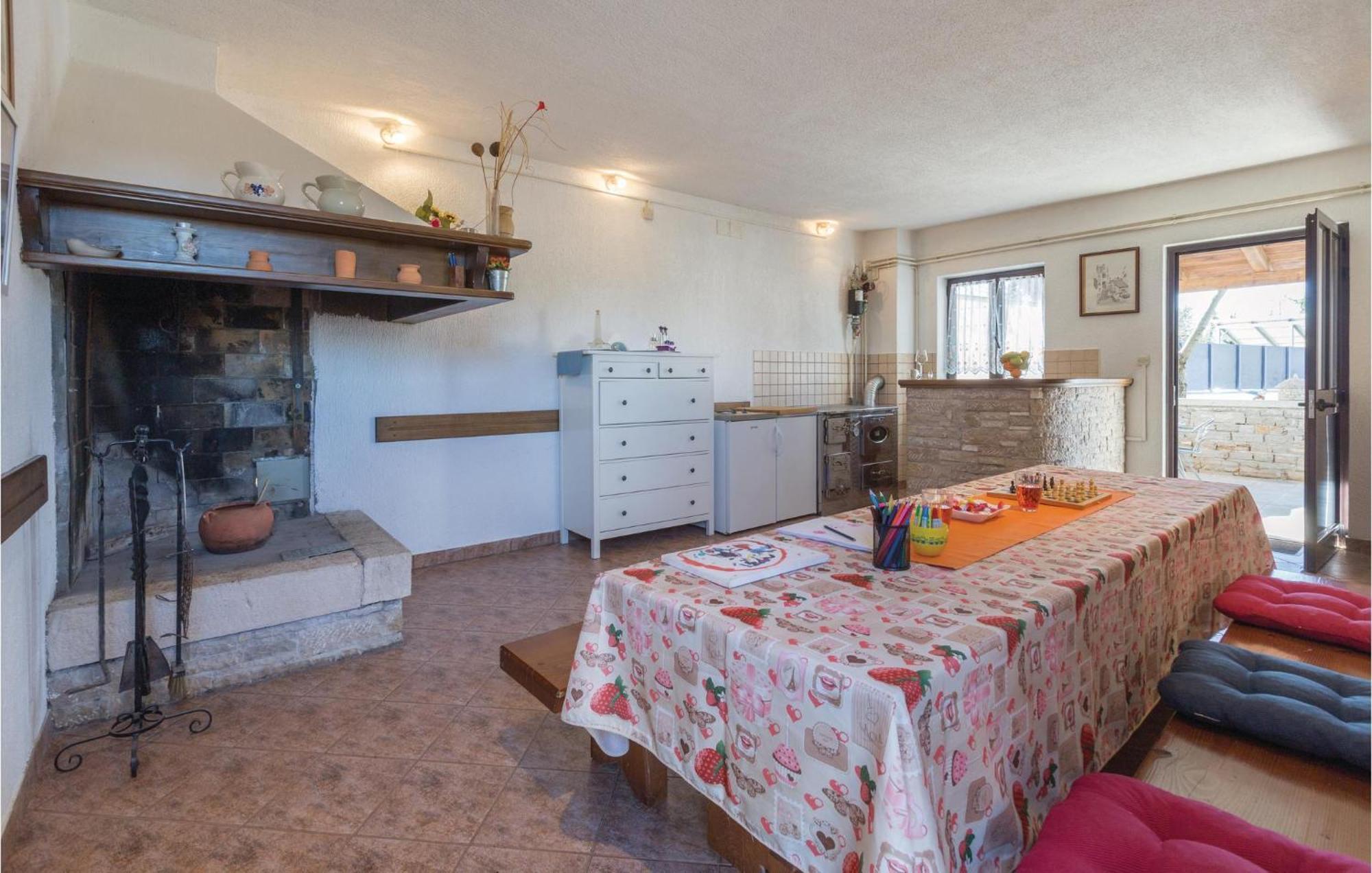 Amazing Apartment In Pazin With Wifi Katun Lindarski المظهر الخارجي الصورة